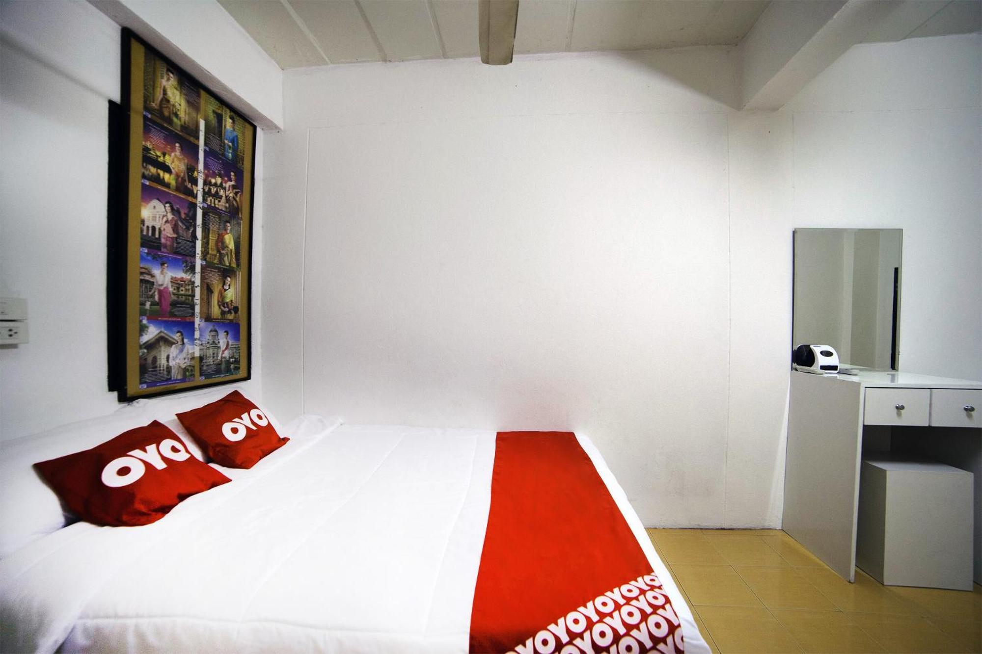 Oyo 560 Chang Hostel Suvarnabhumi Bangkok Buitenkant foto
